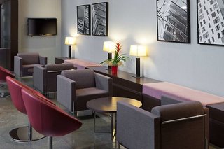 nh barcelona diagonal center