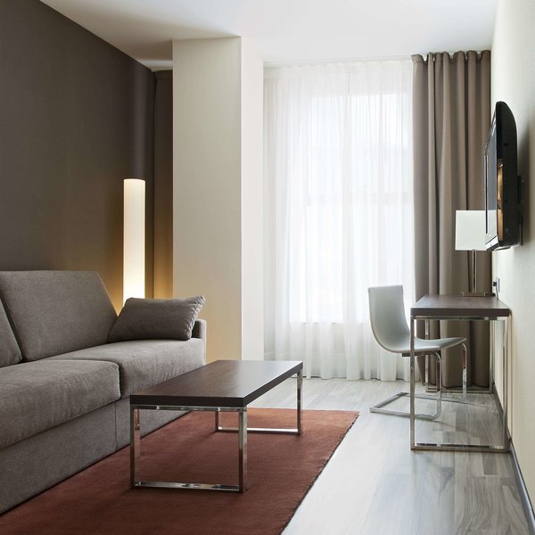 nh barcelona diagonal center