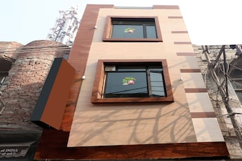 oyo 27650 gian residency