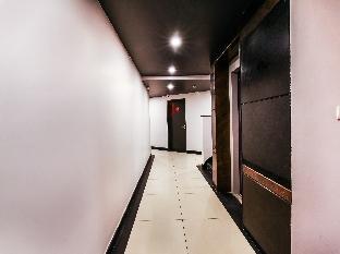 Super Townhouse Ulsoor,Diary Circle>>Bengaluru,3 star