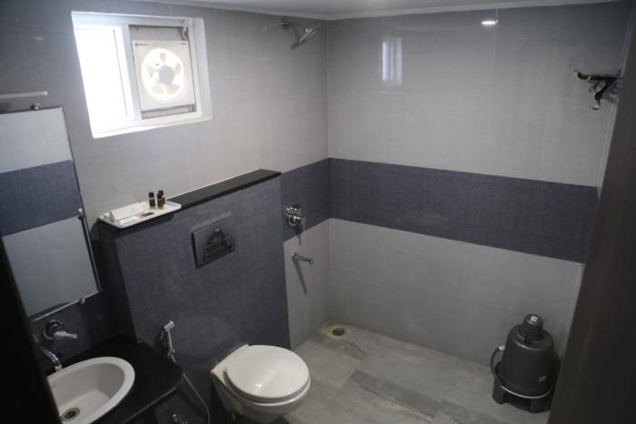 hotel sharon residency