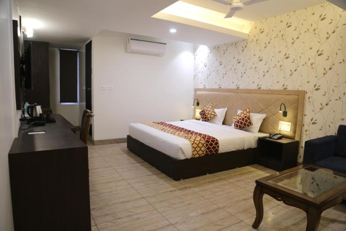 hotel sharon residency