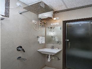 Oyo 9476 Hotel Mittal,Behind Hero Showroom, Cad Circle,2 star