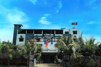 executive hotel pearl inn