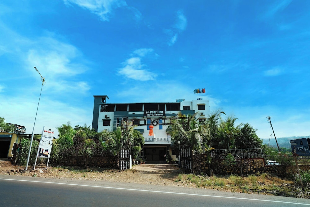 executive hotel pearl inn