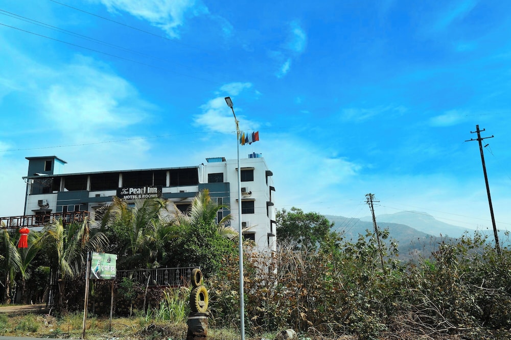 executive hotel pearl inn