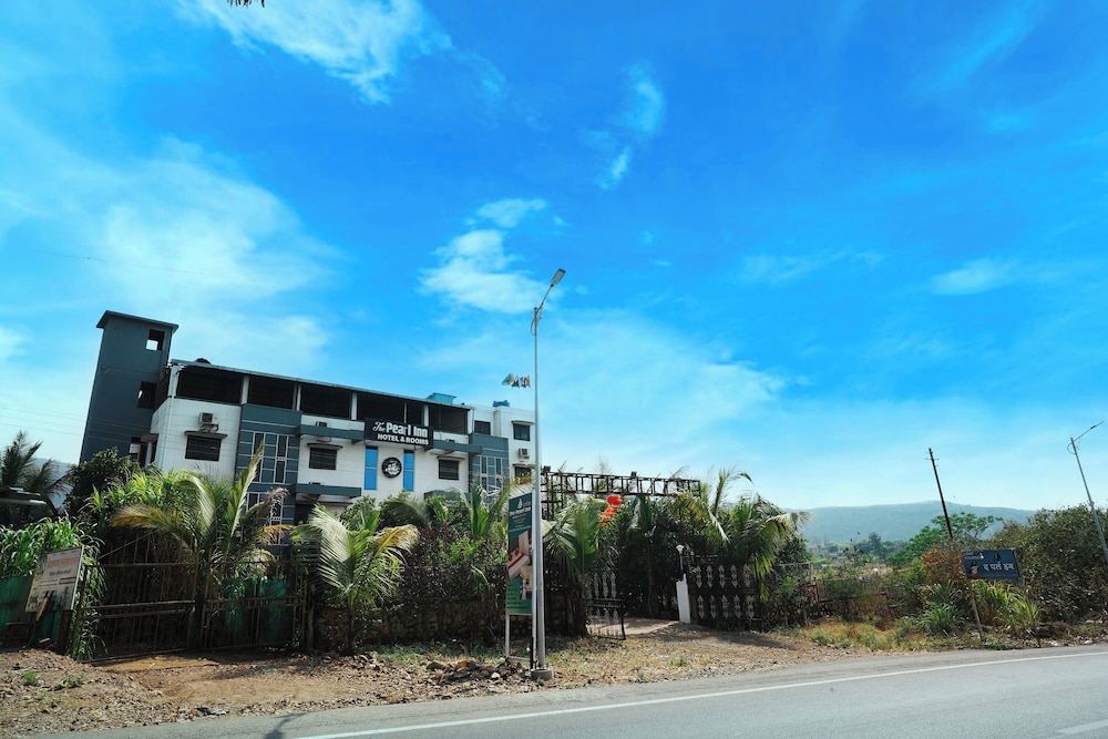 executive hotel pearl inn