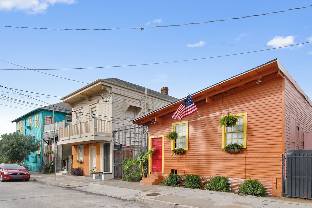 historic mardi gras inn