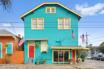 historic mardi gras inn