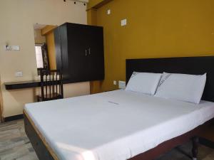 balaji lodge