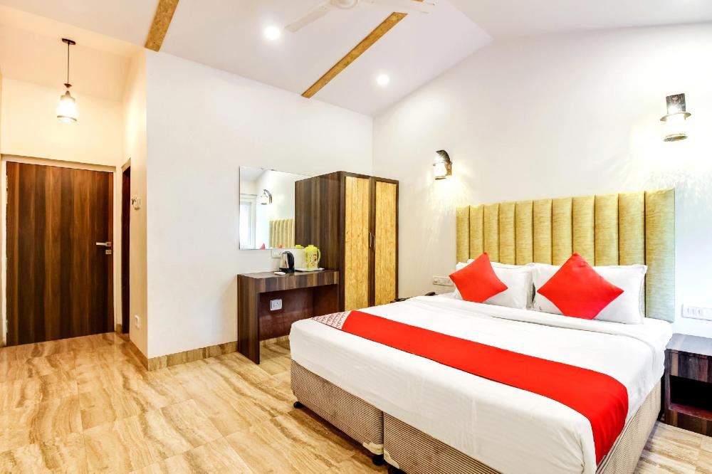 calangute beach resort