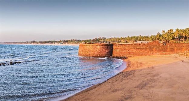 calangute beach resort