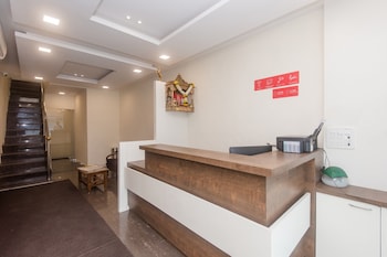 oyo 23259 hotel galaxy inn