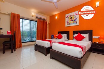 oyo 23259 hotel galaxy inn