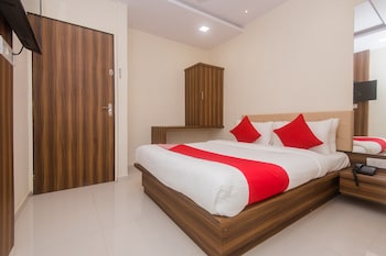 oyo 23259 hotel galaxy inn