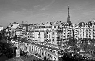 First Hotel Paris Tour Eiffel,2 Boulevard Garibaldi,4 star