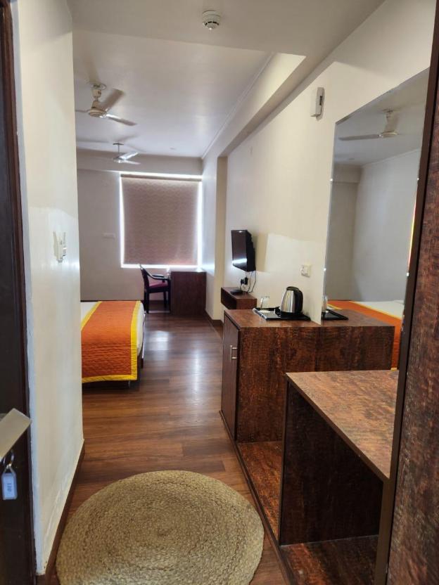 gulabi bagh resort a unit of sarvmangla garden