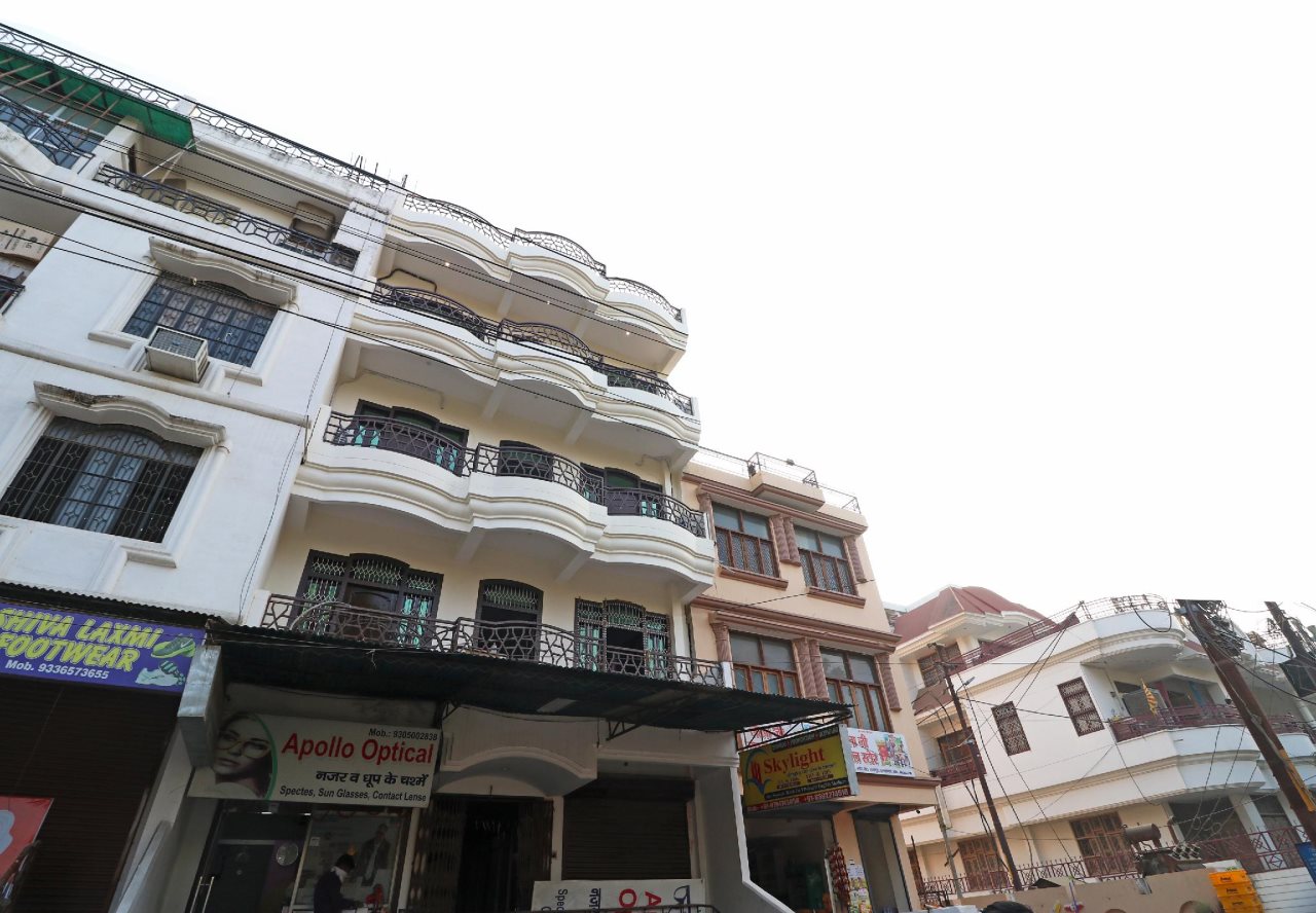 oyo 19629 royal stay inn