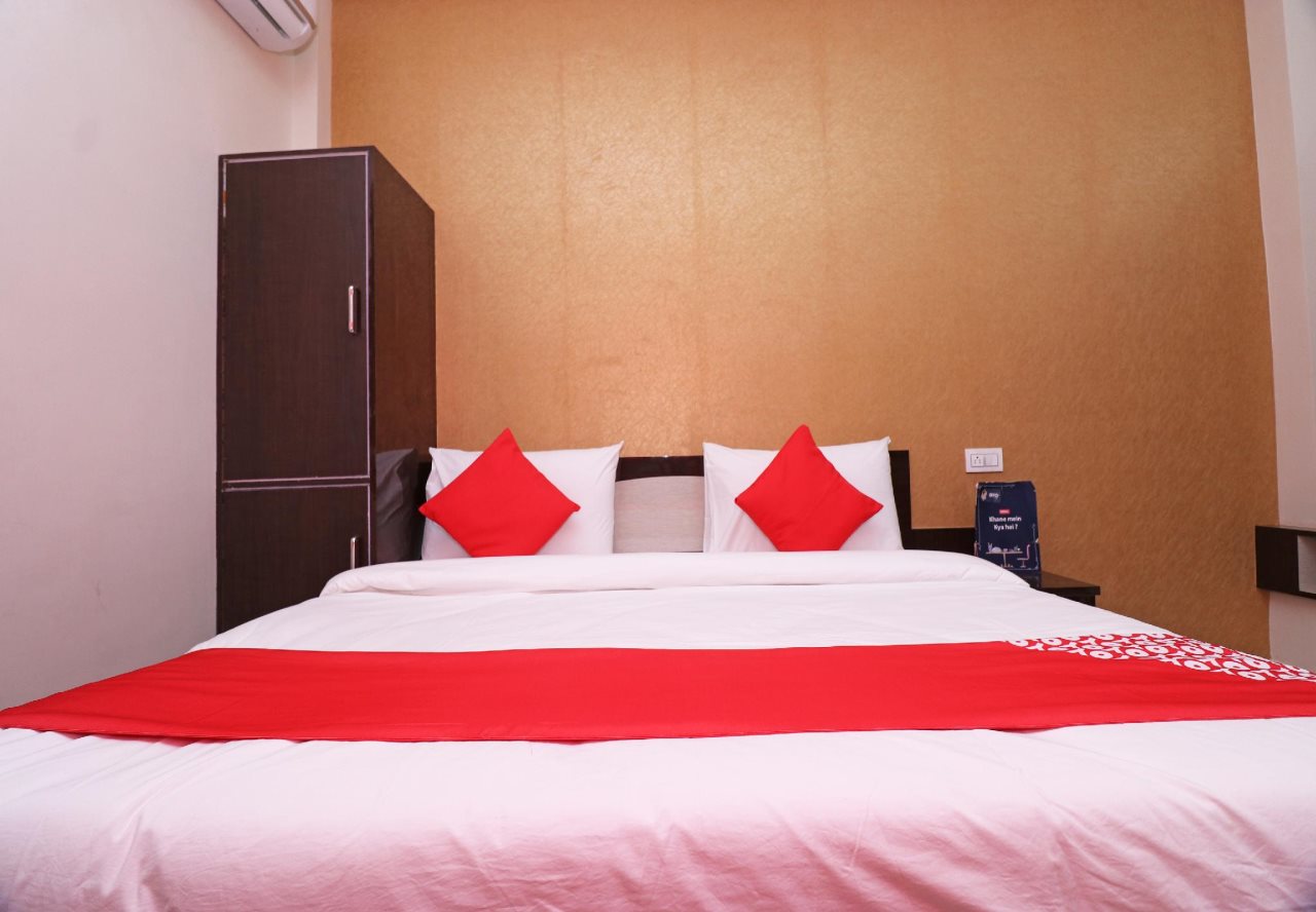 oyo 19629 royal stay inn