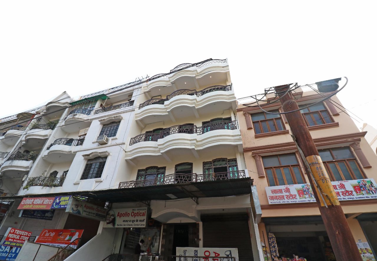 oyo 19629 royal stay inn
