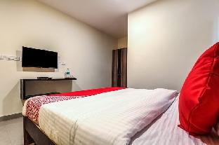 Capital O 13869 Hotel Saharsh Grand,Chanda Nagar>>Hyderabad,3 star