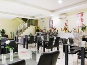 raising hotel makassar