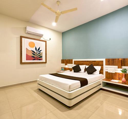 serenity resort panhala