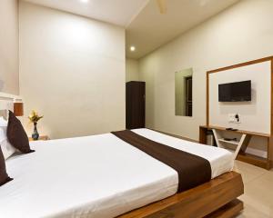 serenity resort panhala