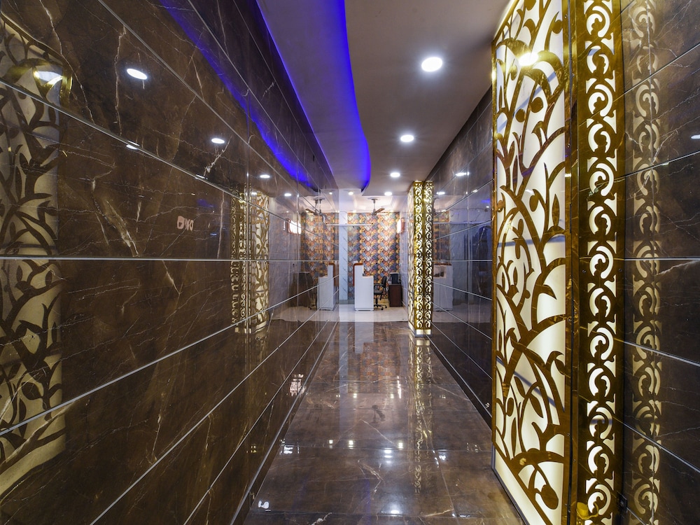 hotel akash continental