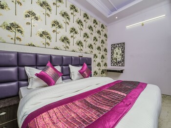 hotel akash continental