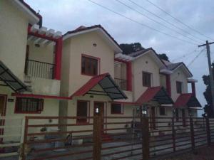 pears tree duplex villa