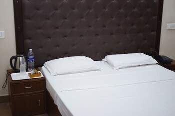 karaikal ashok beach resort