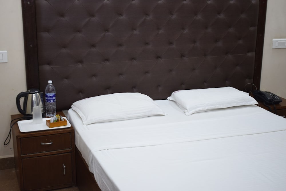 karaikal ashok beach resort