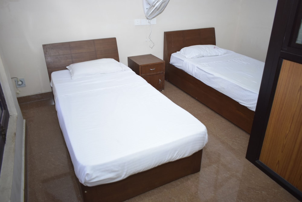 karaikal ashok beach resort