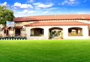 karaikal ashok beach resort