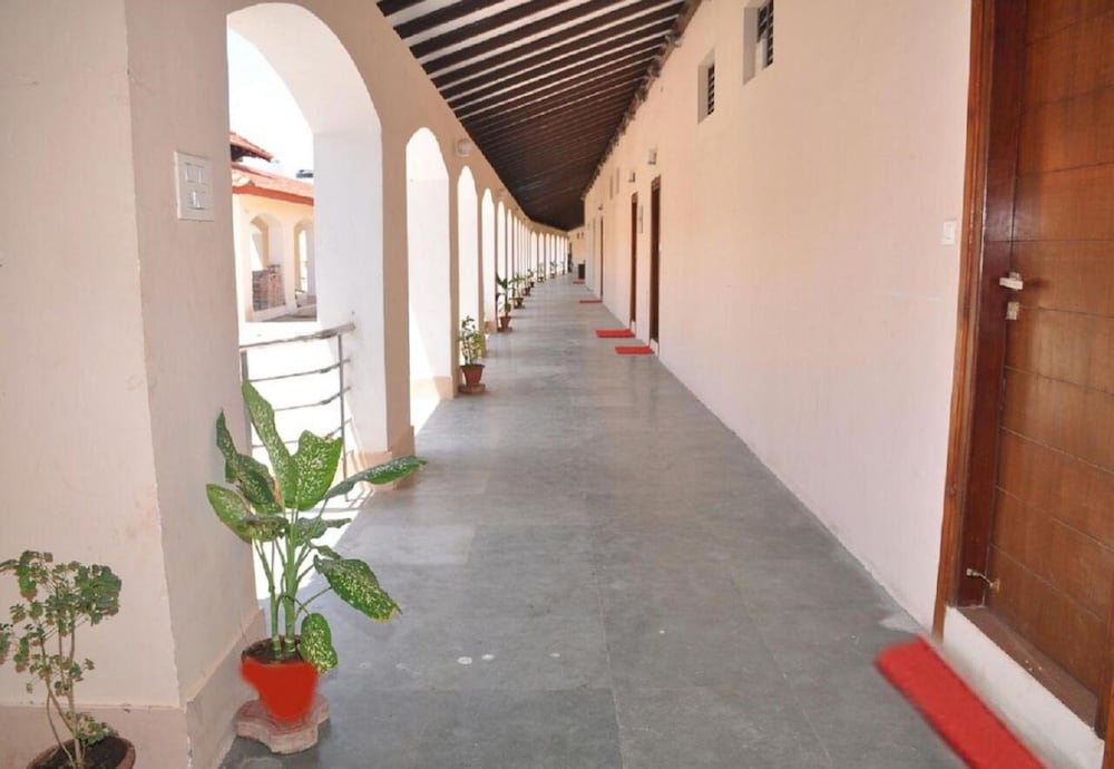 karaikal ashok beach resort