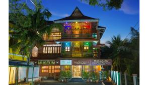 kumarakom wood castle serviced appartments