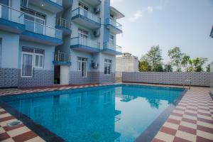 Corbett Castle,Haldwani>>Belparao,3 star