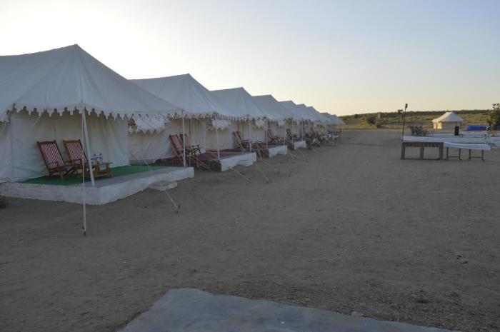 bhati desert camp sam