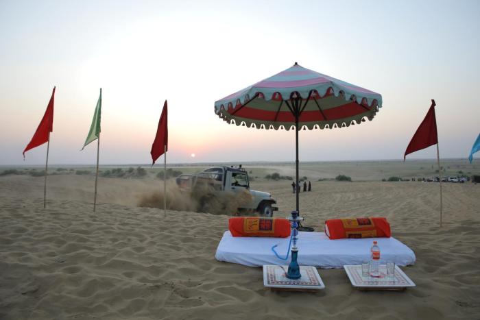 bhati desert camp sam