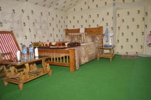 bhati desert camp sam