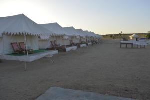 bhati desert camp sam