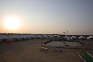 bhati desert camp sam