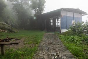 vista hostel jeolikote nainital