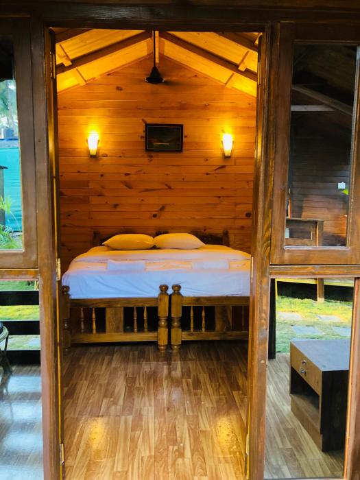 royal wood beach resort