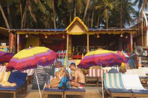 royal wood beach resort