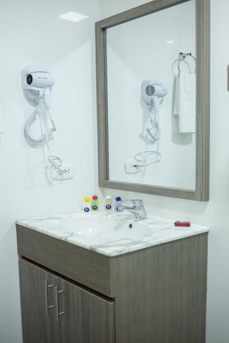 hotel be suites cali