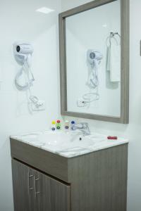 hotel be suites cali