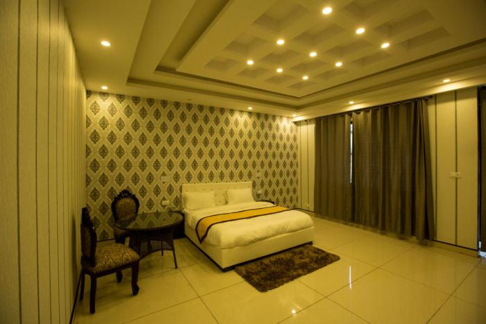 shahanshahi adventure park and wellness resort