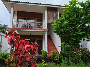 hotel exotica squares beach resort